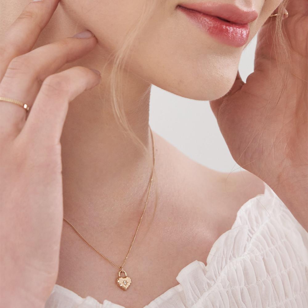 14k 하트 텍스쳐 자물쇠 목걸이