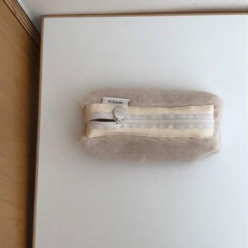 Clam round pencilcase _ Fur Milk tea