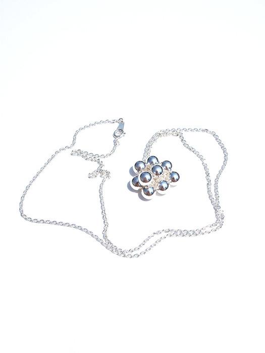 Long podo necklace