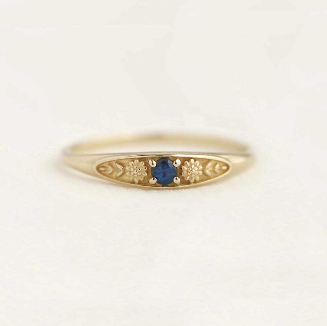September birth ring