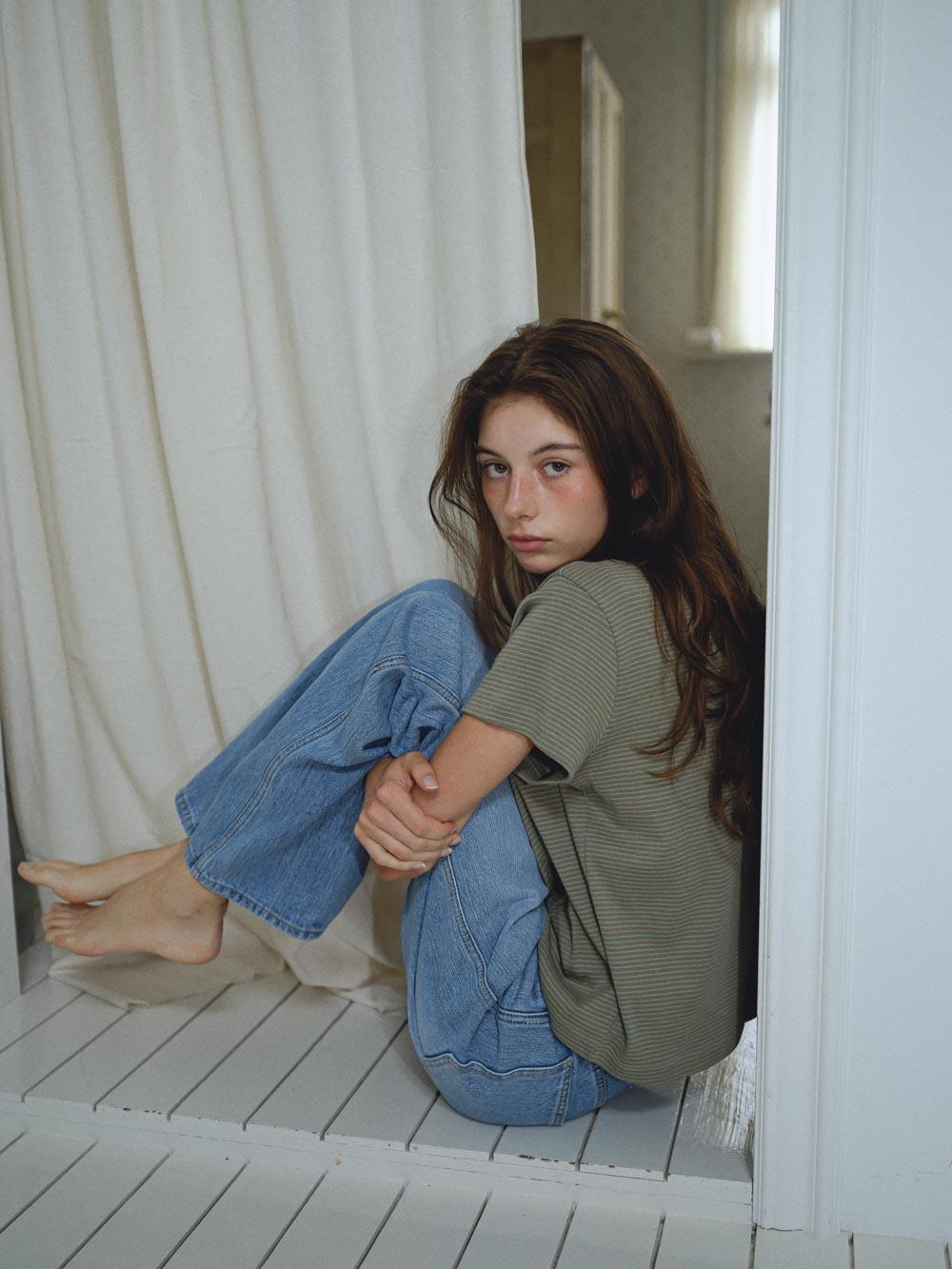 Wally stripe T-shirt * ( 2 colors )