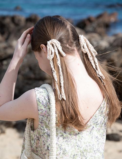 Lily Thin Scrunchie Hairclip