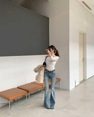 멘니 로우 부츠컷 데님 팬츠