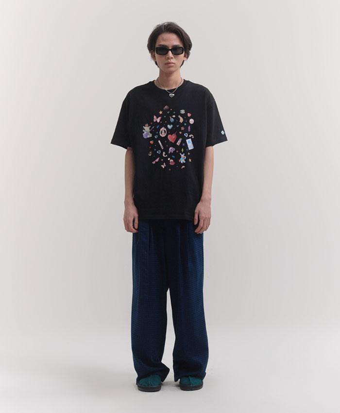 DECO STICKER TEE[BLACK]