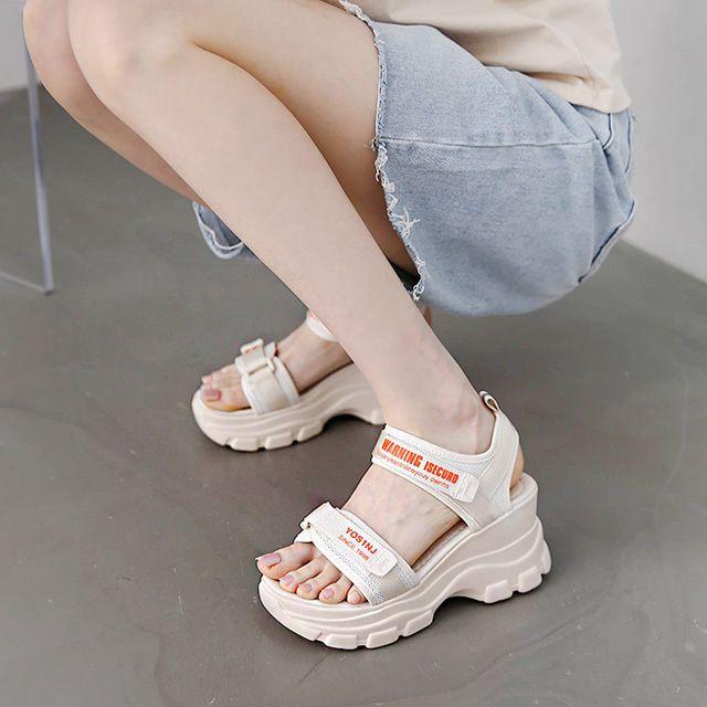 매력적 웨지 샌들 7cm (522Z1)