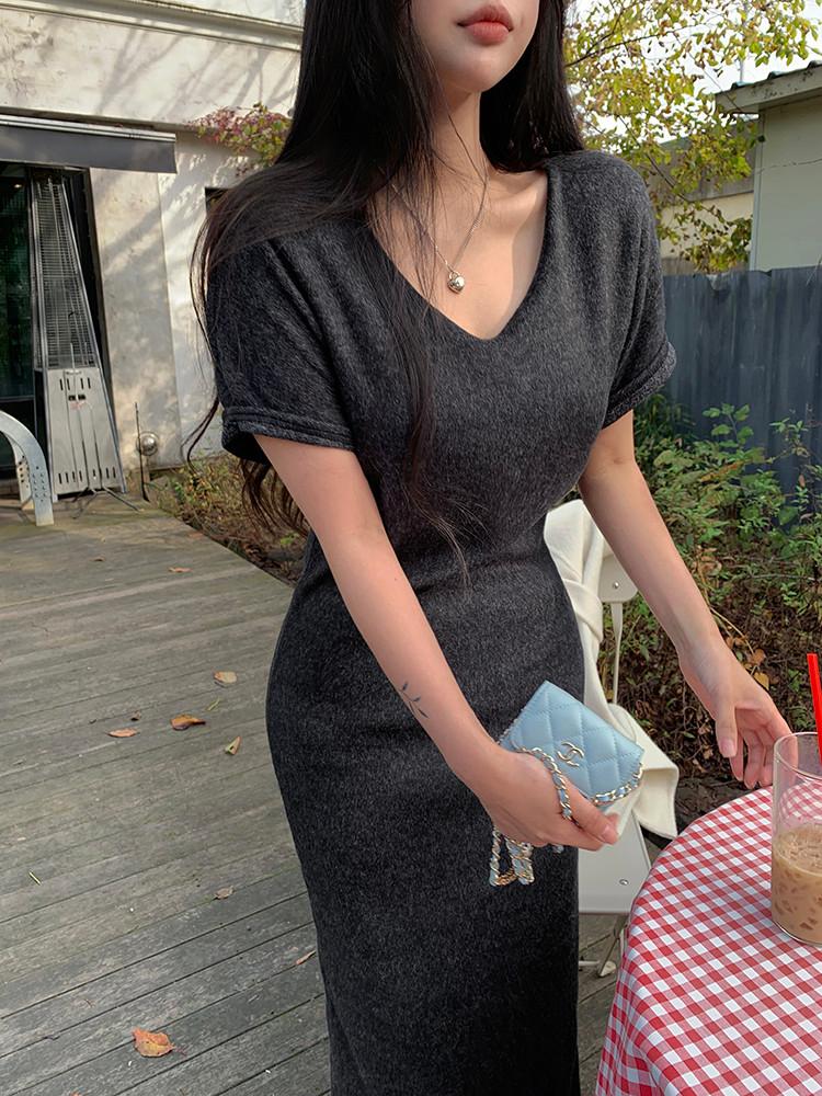 [룸룸] 베이직 이너 기모 드레스 (2color)