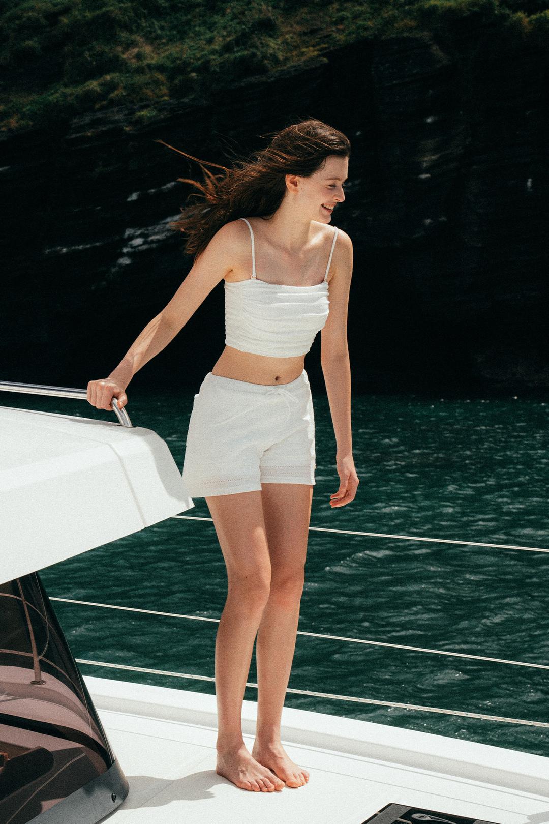 White Punching Shirring Swim Top[LMBESW248]-White