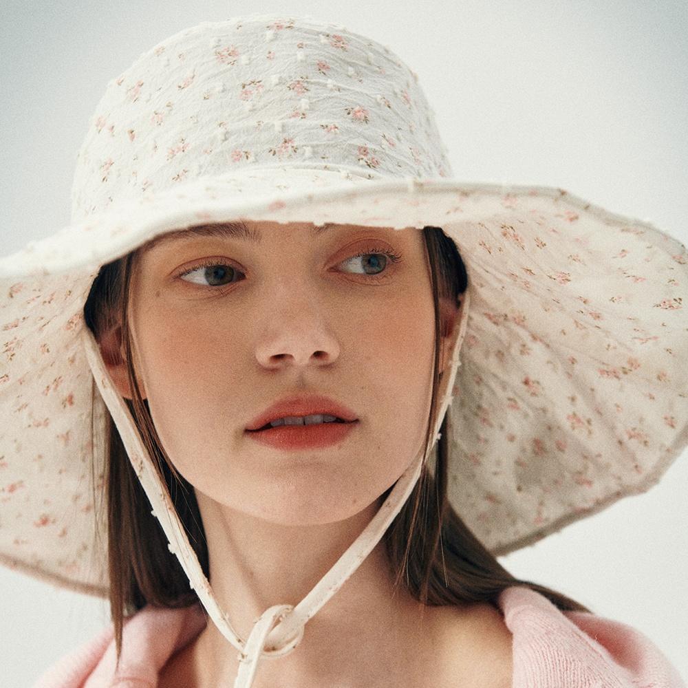Floral Strap Wide Bucket Hat (2 Colors)