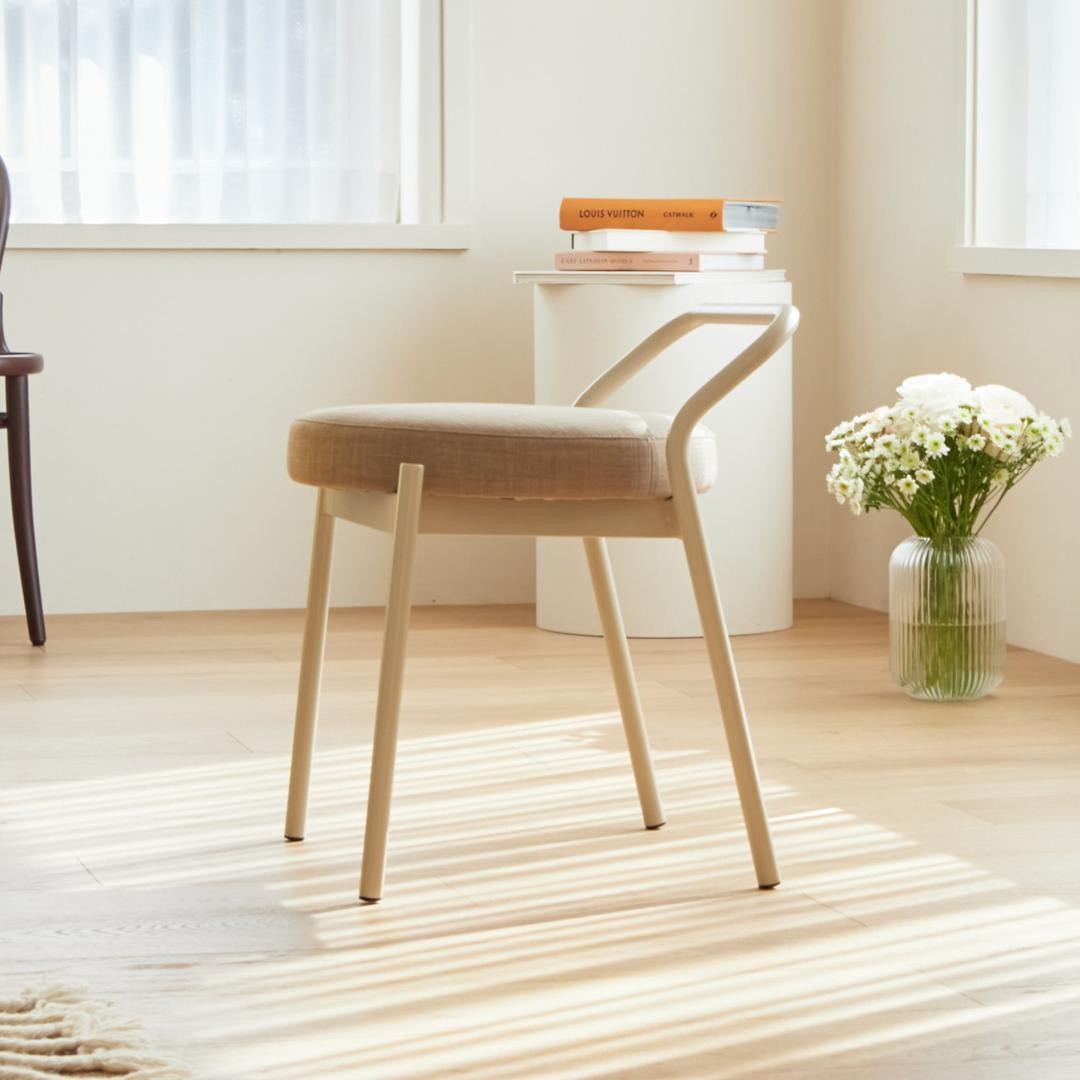 샌즈 스툴 의자