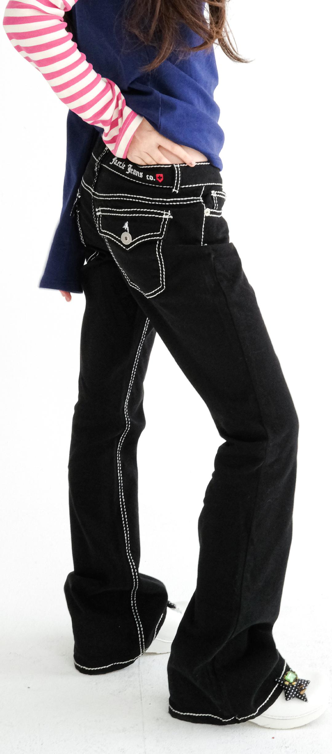 [fa.er.ie] stitch low rise flare pants (black)