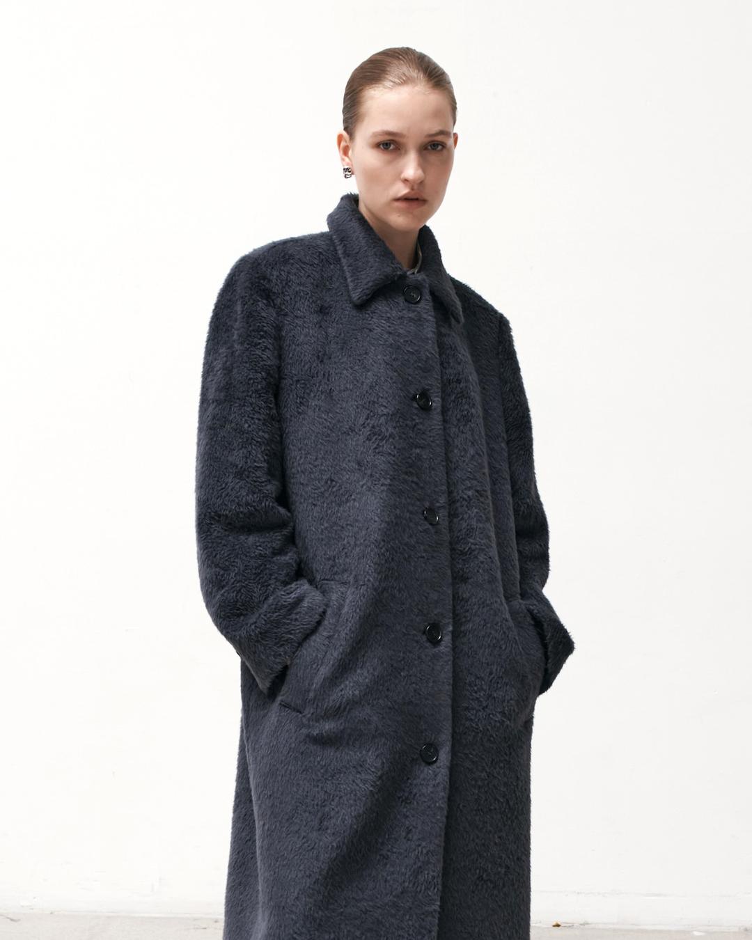 Alpaca Charcoal Single coat