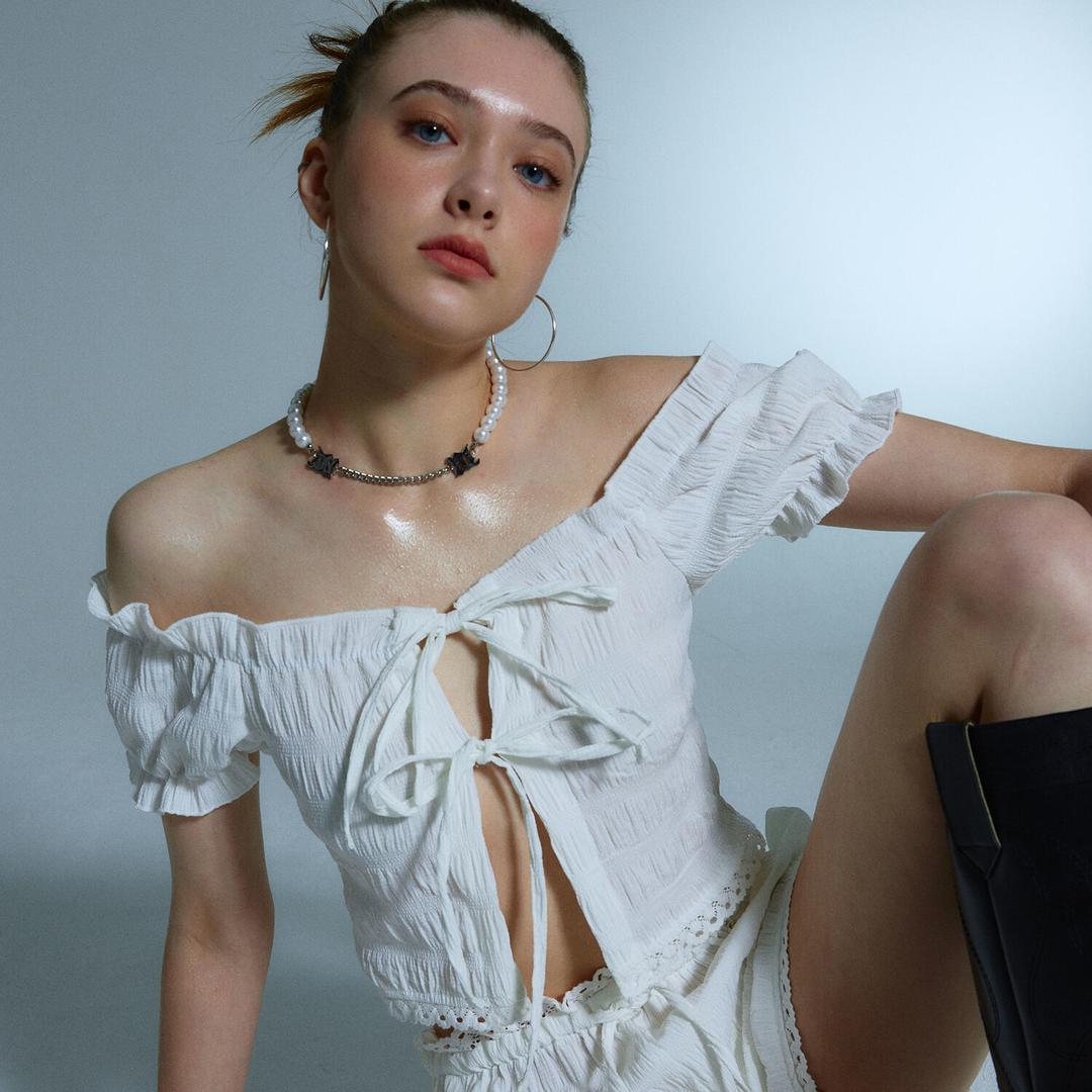 FRILL CROP BLOUSE WHITE