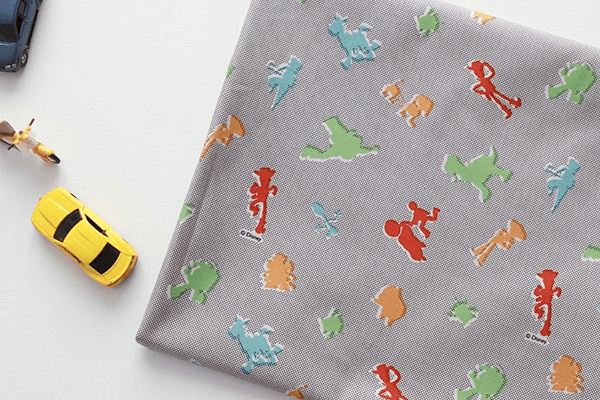 면 20수 디즈니 감성 패브릭 배경천-토이스토리 핀도트