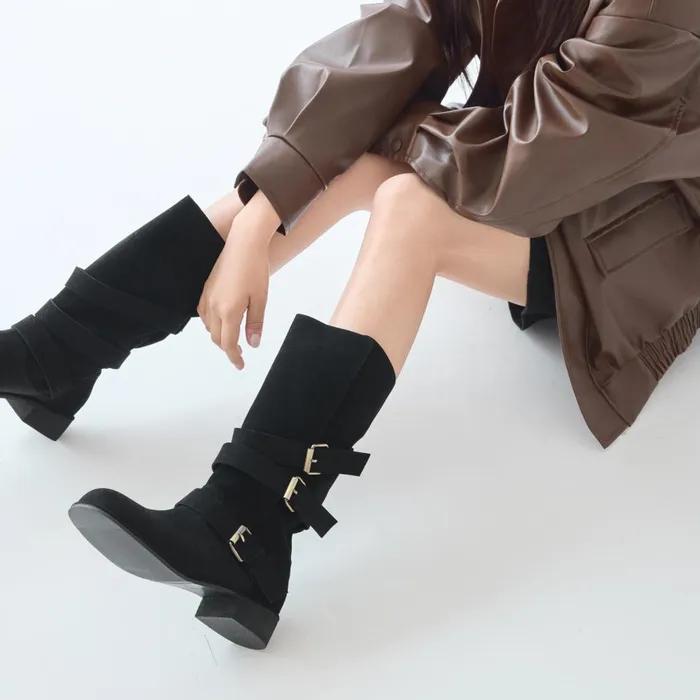 [포멜카멜레] 카멜레 레이라01 하프부츠 BLACK 3cm (FKW1F1SL710Z1)