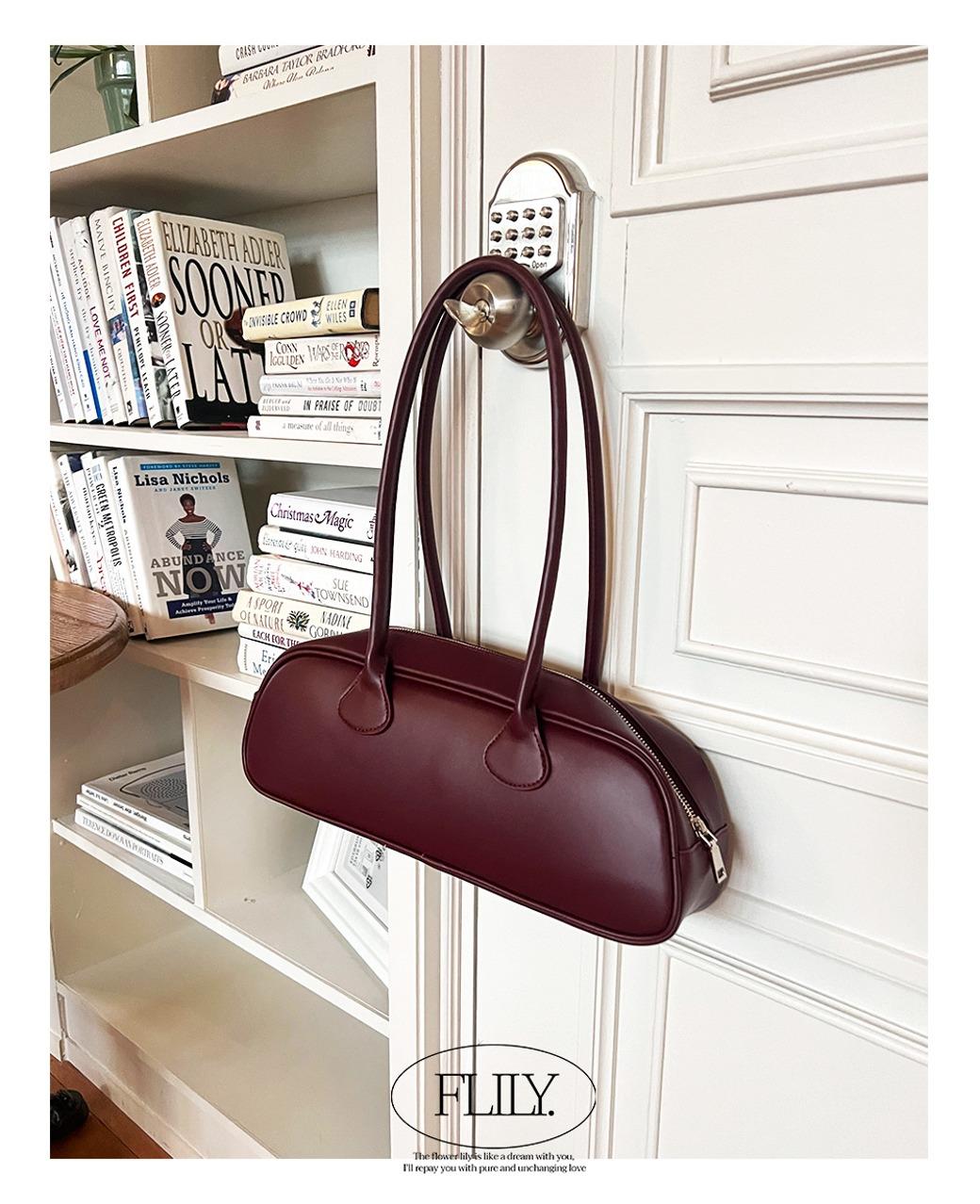 프릴리 PT. Cosi Shoulder Bag