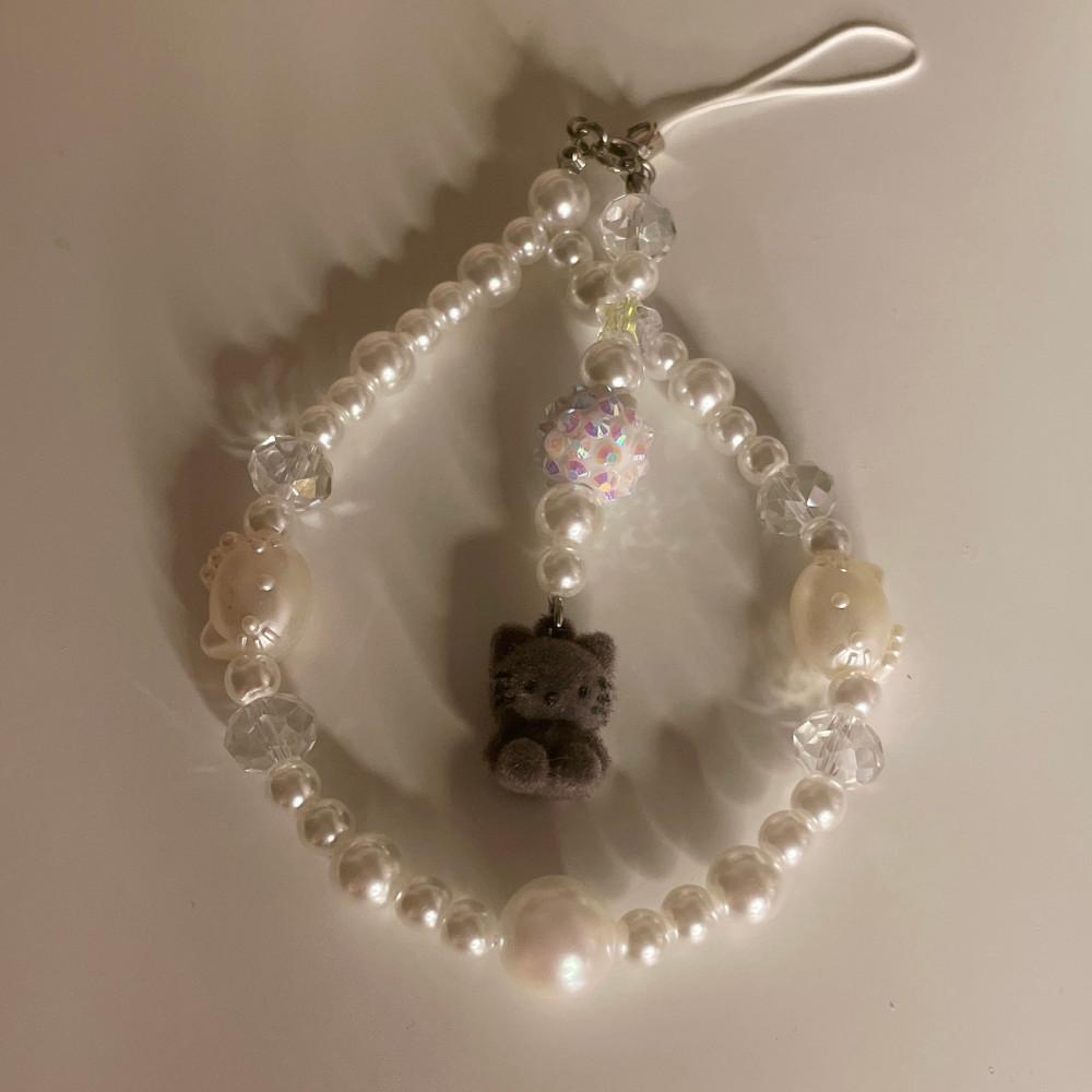 곰뽁이네 핸드메이드 진주 회색고양이 폰스트랩 키링