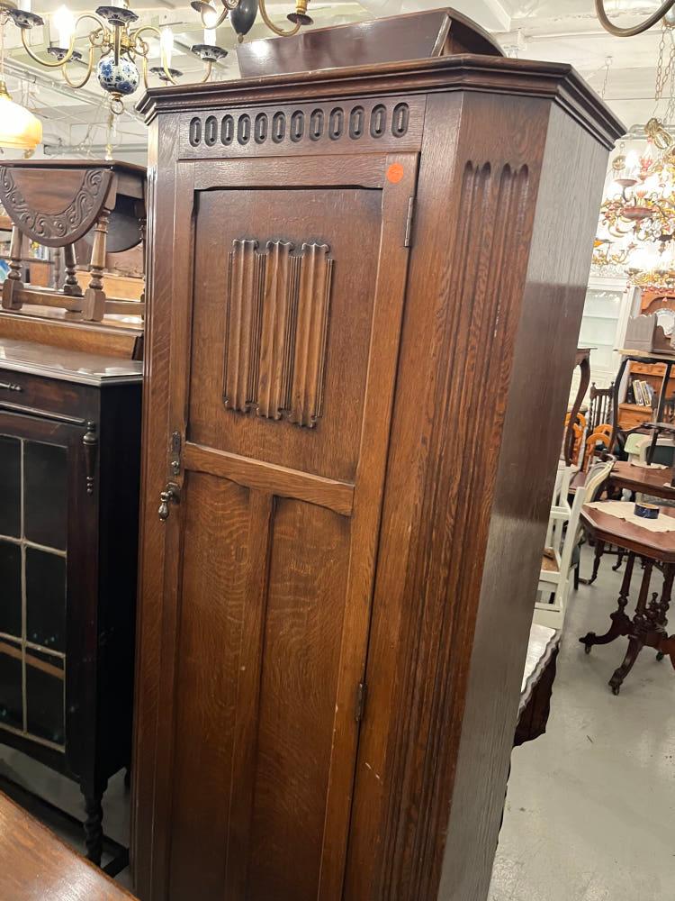 영국 앤틱가구 옷장 입본장