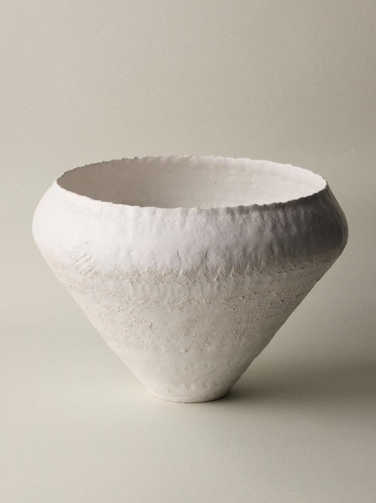 GELA VASE #2 White