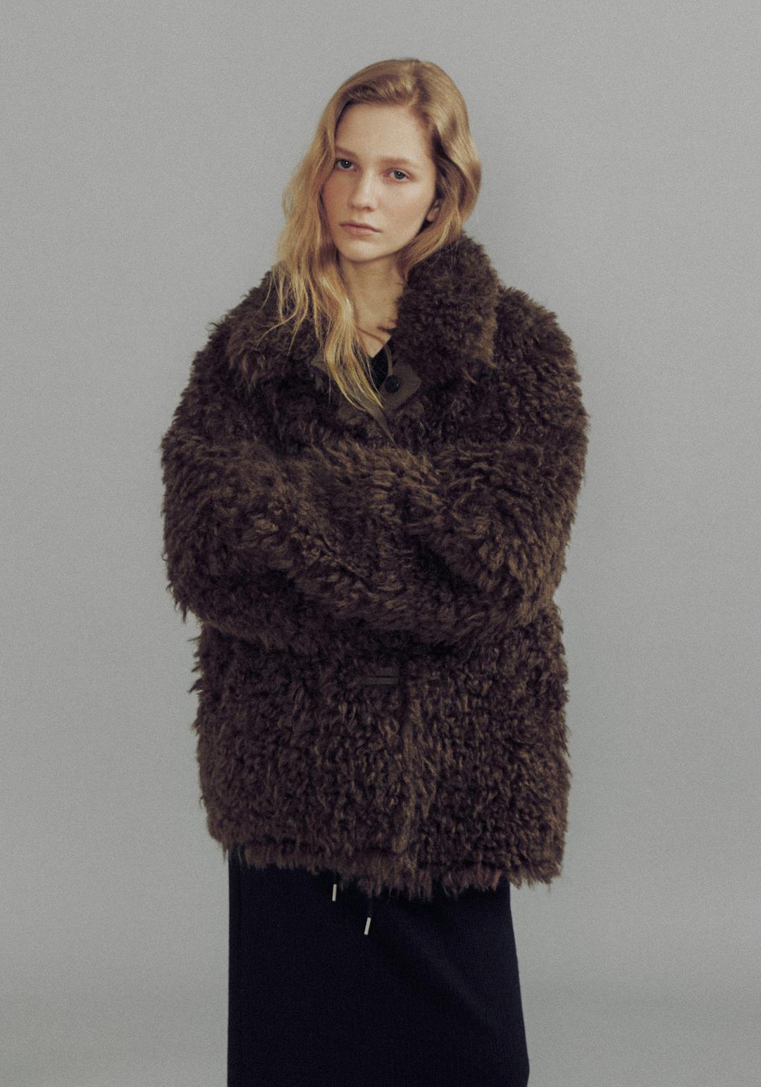 Pepe reversible fur mustang (Brown)