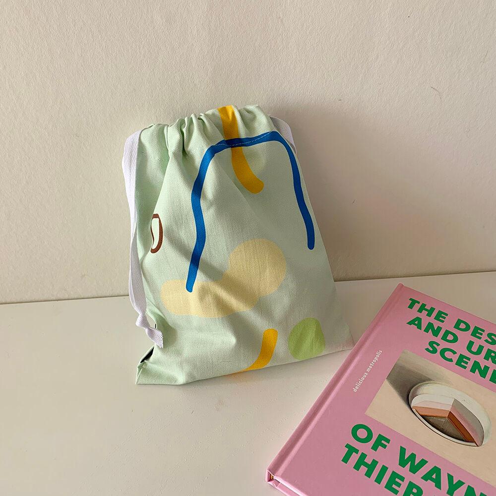 memory string pouch m