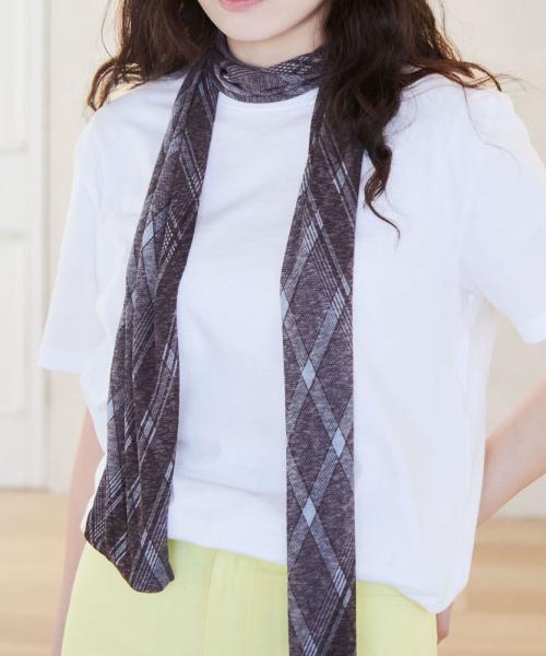 Diagonal Check Scarf (Burgundy / Green Grey)