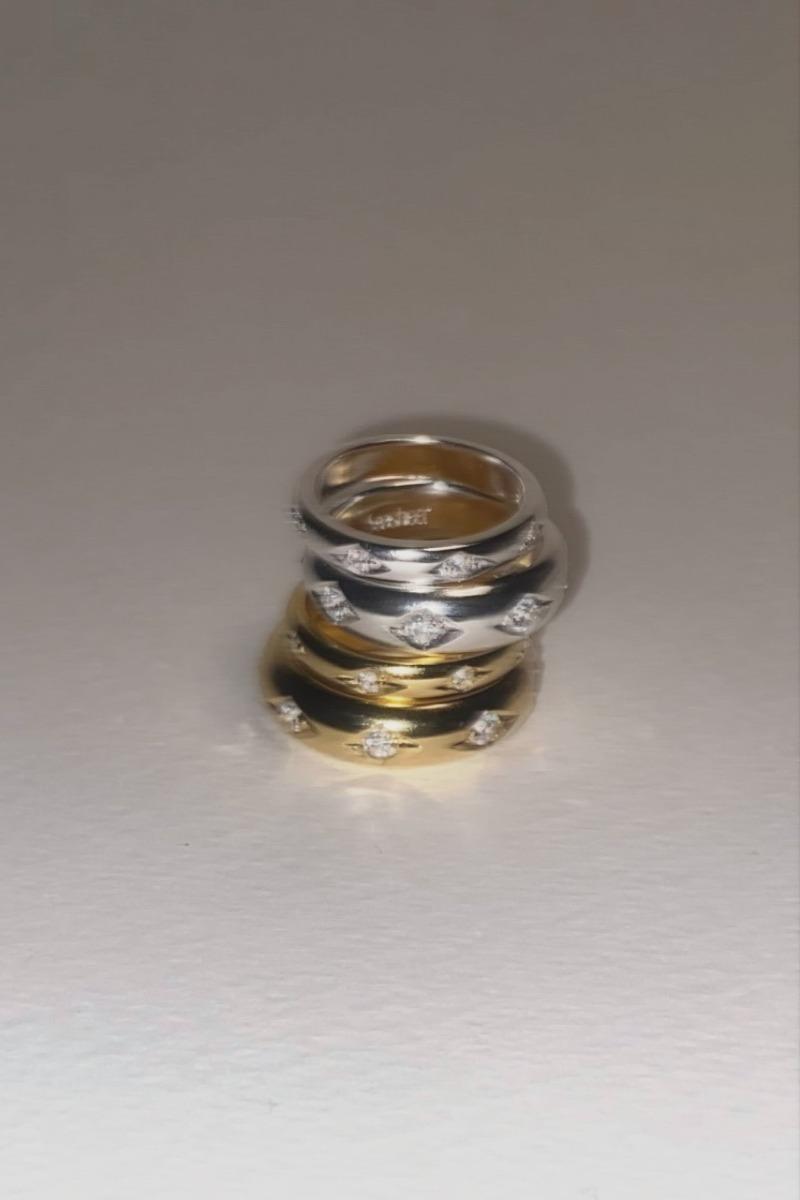 RHOMBUS CARVED RING (THICK)