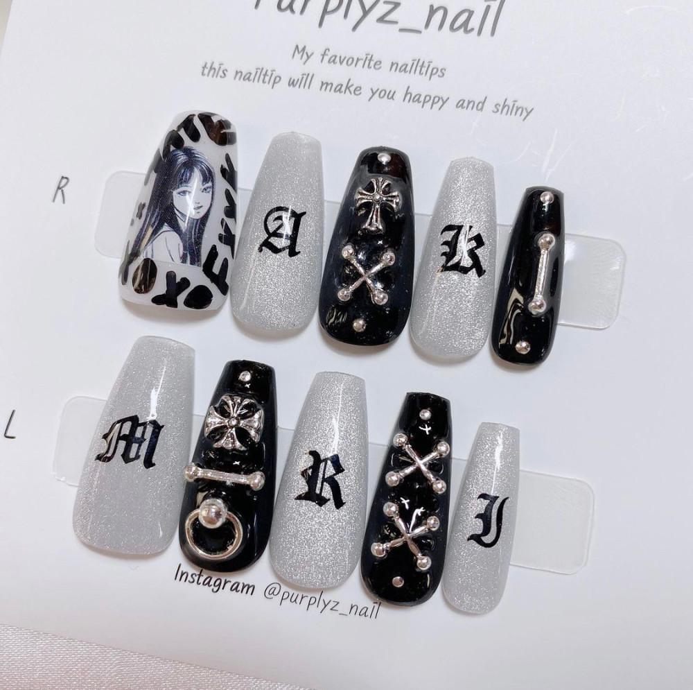 토미에네일 수제네일팁 힙한 붙이는손톱 이토준지