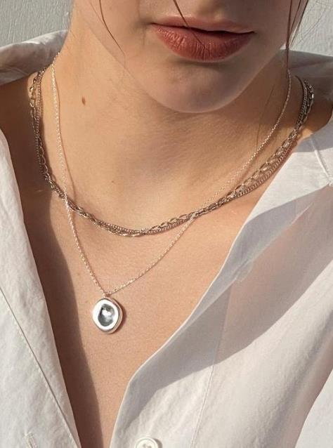 volume layered necklace [set]