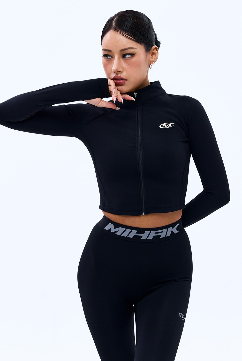 메탈 로고 크롭 집업자켓 (BLACK)