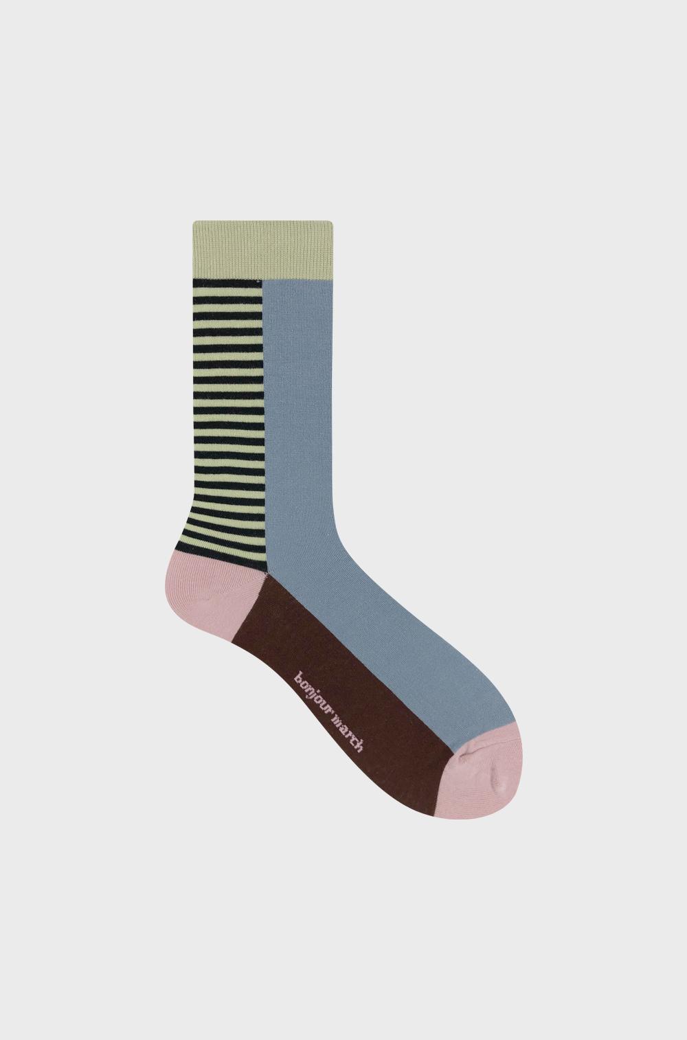 Colored paper socks_blue