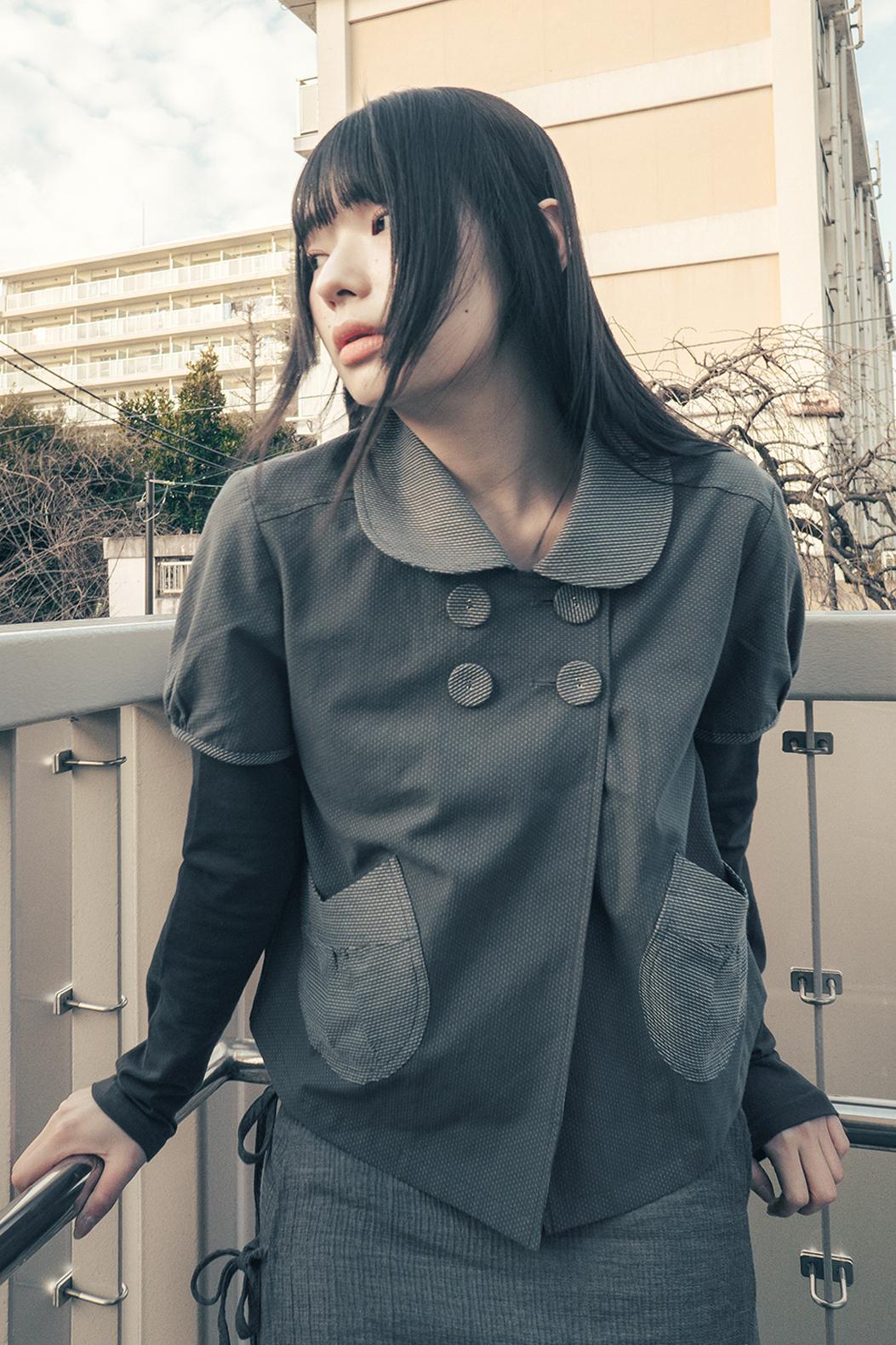 Detachable round jacket (Charcoal)