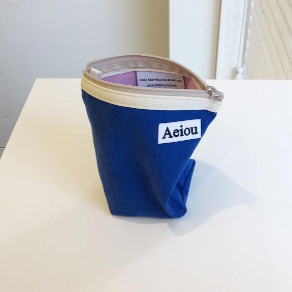 Aeiou Basic Pouch (M size)Pado Blue