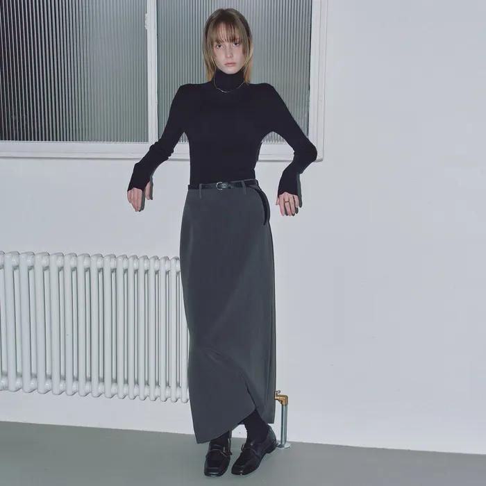 [고미, 듀닝 PICK] [우먼] 포멀 슬릿 H라인 맥시 스커트 차콜 COWSK002CHARCOAL