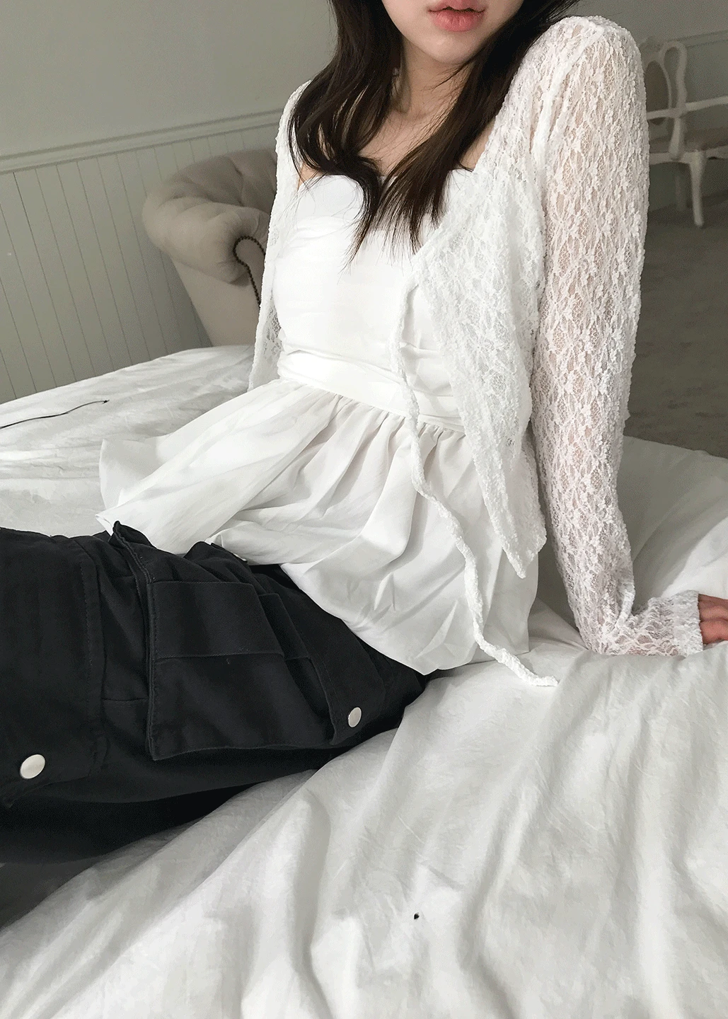 SEETHROUGH LACE BOLERO