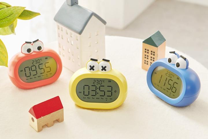 캐릭터 미니 무소음 아날로그 인테리어 자명종 탁상시계