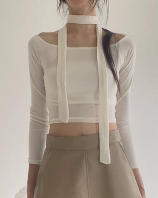 off shoulder scarf tee (2color)