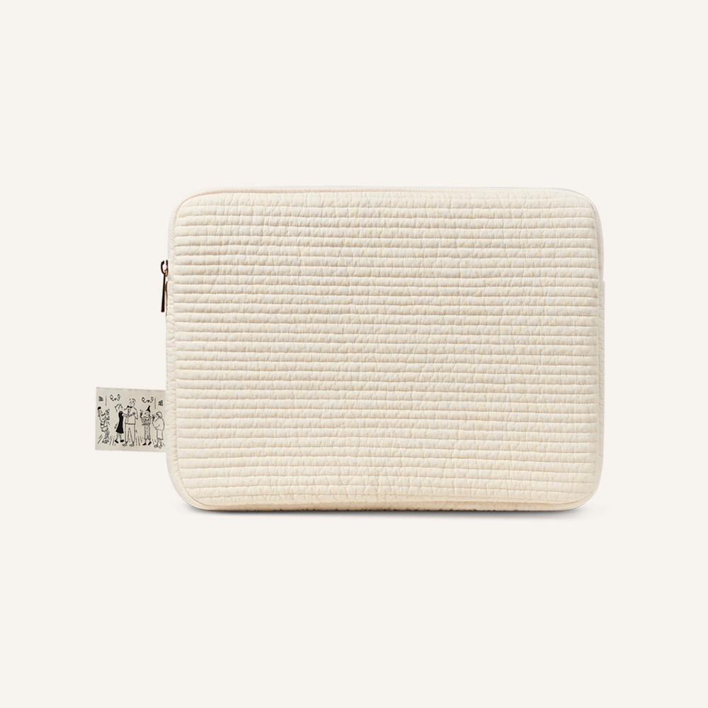 QUILTED 노트북파우치 13/16인치 바닐라