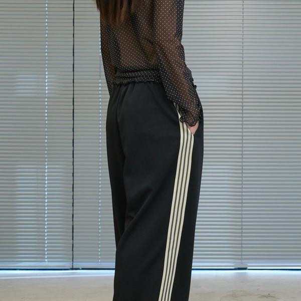 [2/26 순차출고] Line Wide Track Pants (Black)