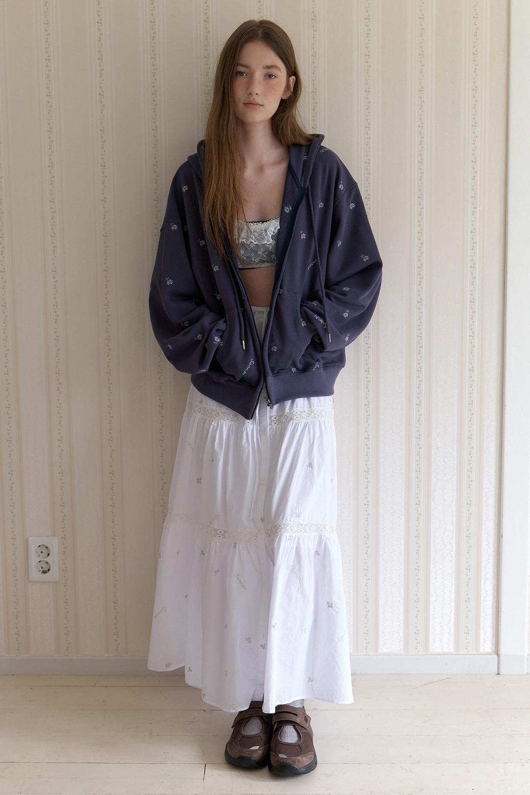 (2nd Re-stock) Silvery Full Skirt (White)