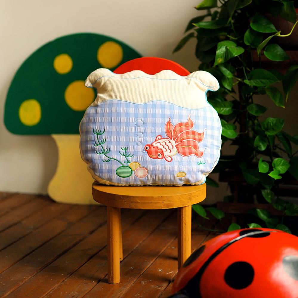 패브릭 자수 쿠션 fishbowl 귀여운 인테리어 쿠션