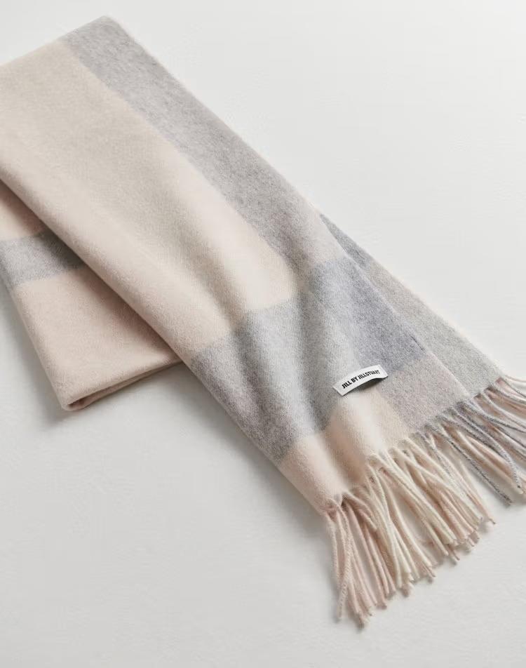 베이지 울캐시미어 블랜딩 체크 머플러