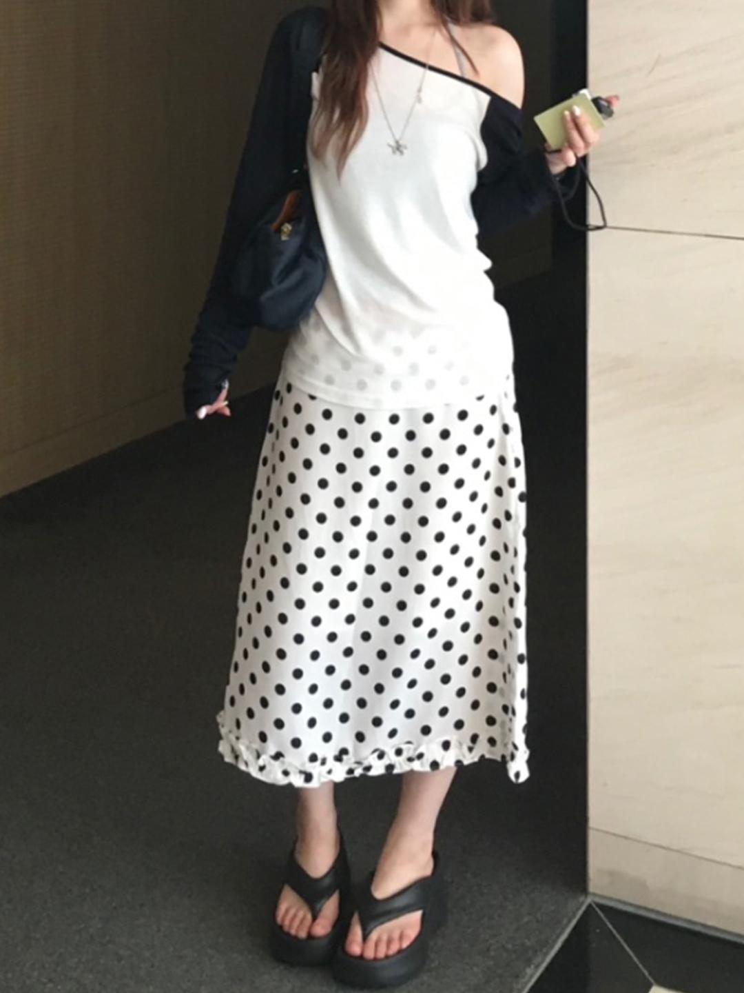polka dot skirt