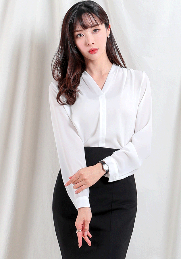 S27606) 소피 V넥 블라우스