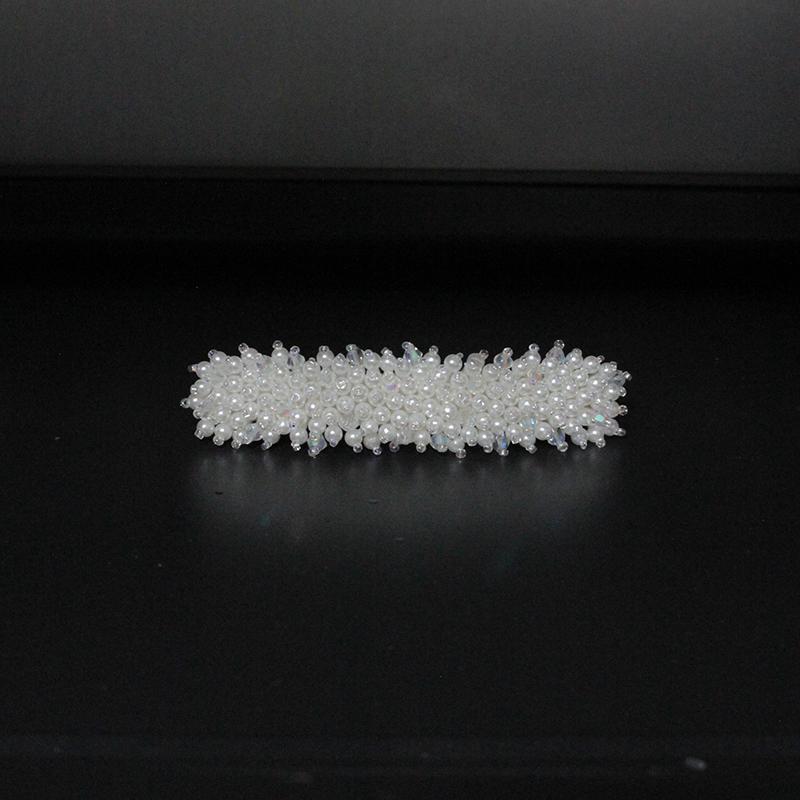 Pearl snowy hairpin