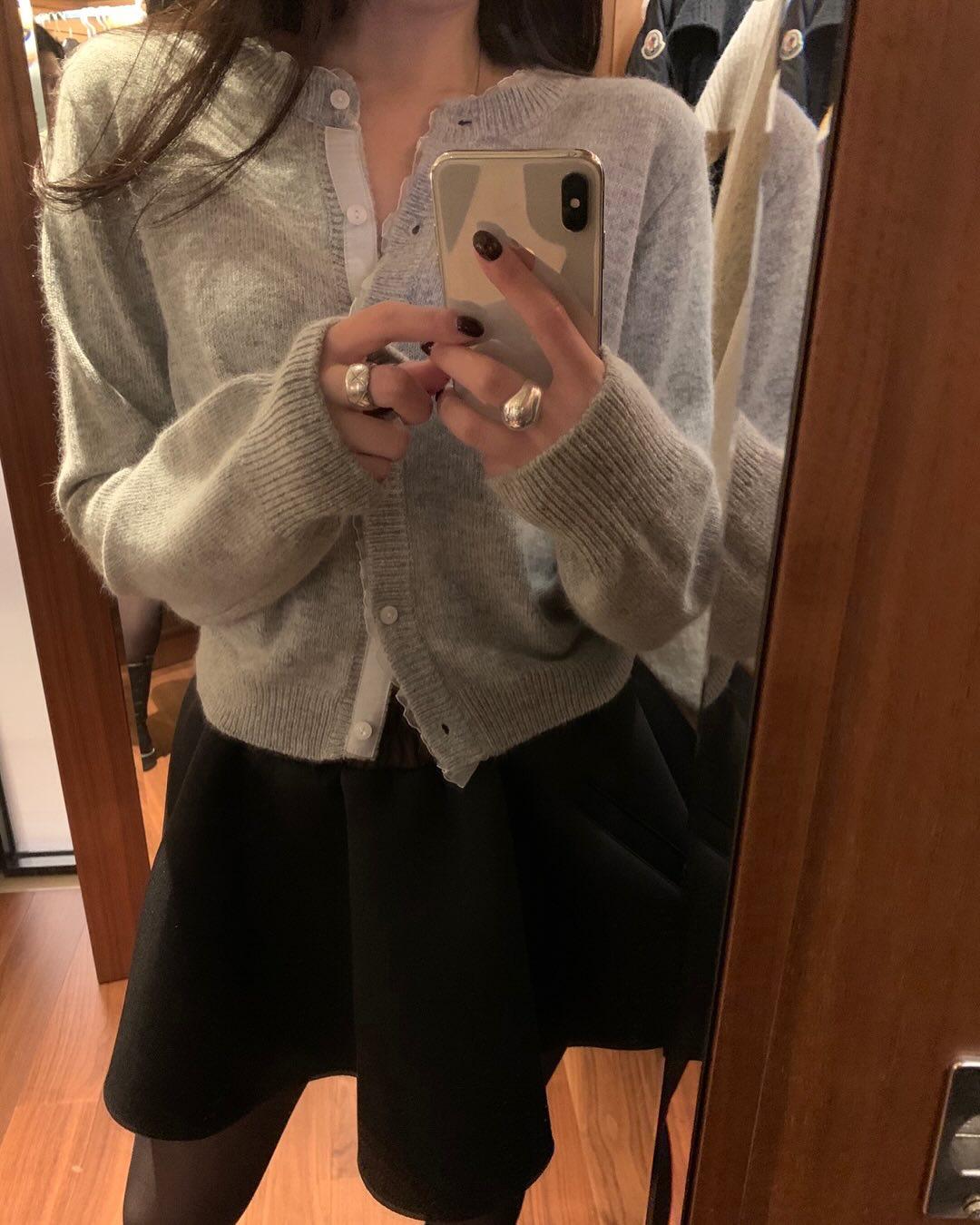 클로젯스토리지  [💕연말룩] 포스터 폭스 레이스 프릴 레이어드 가디건 3color