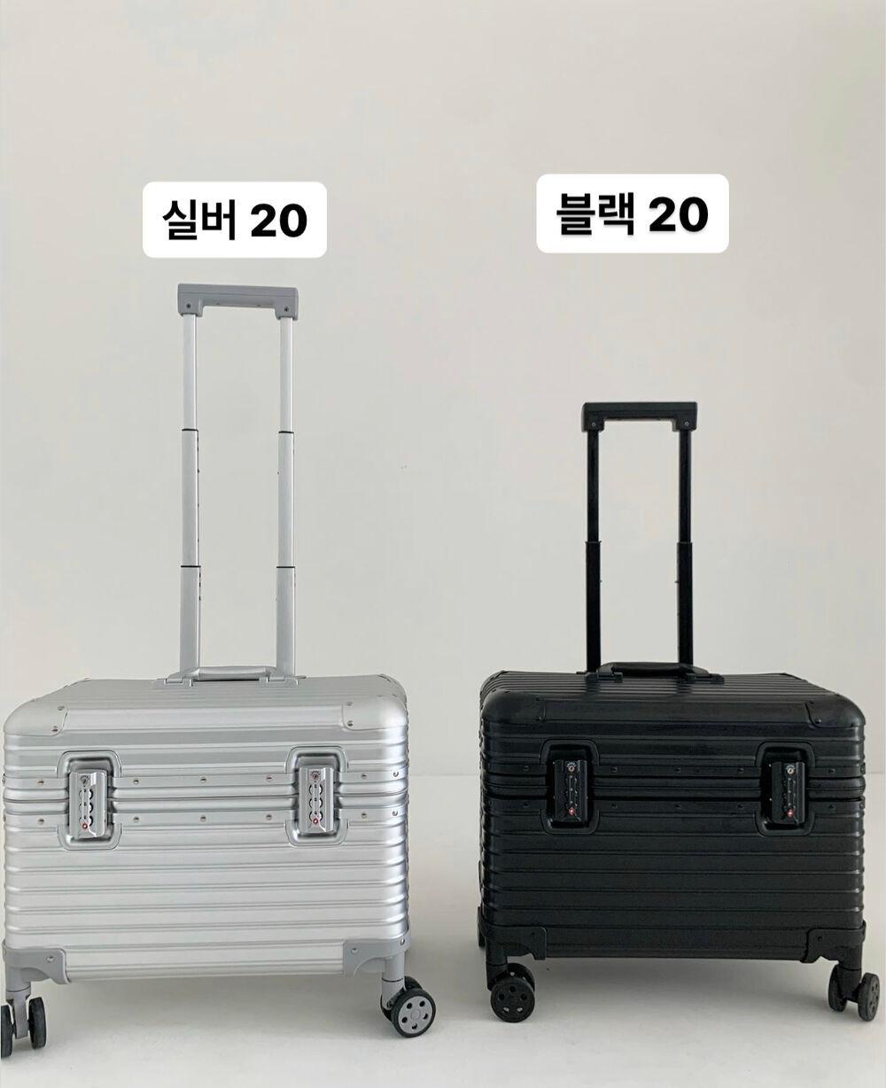 ‼️<한정수량> 미니멈 캡틴 캐리어 -알루미늄 캐리어 <락타입>-10월 4일 이후 배송