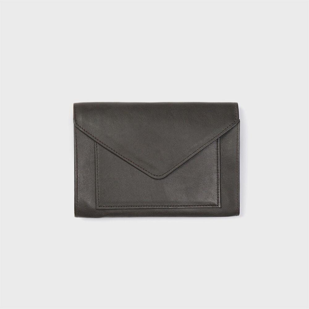 Chubasco passport travel wallet dark brown CPP02