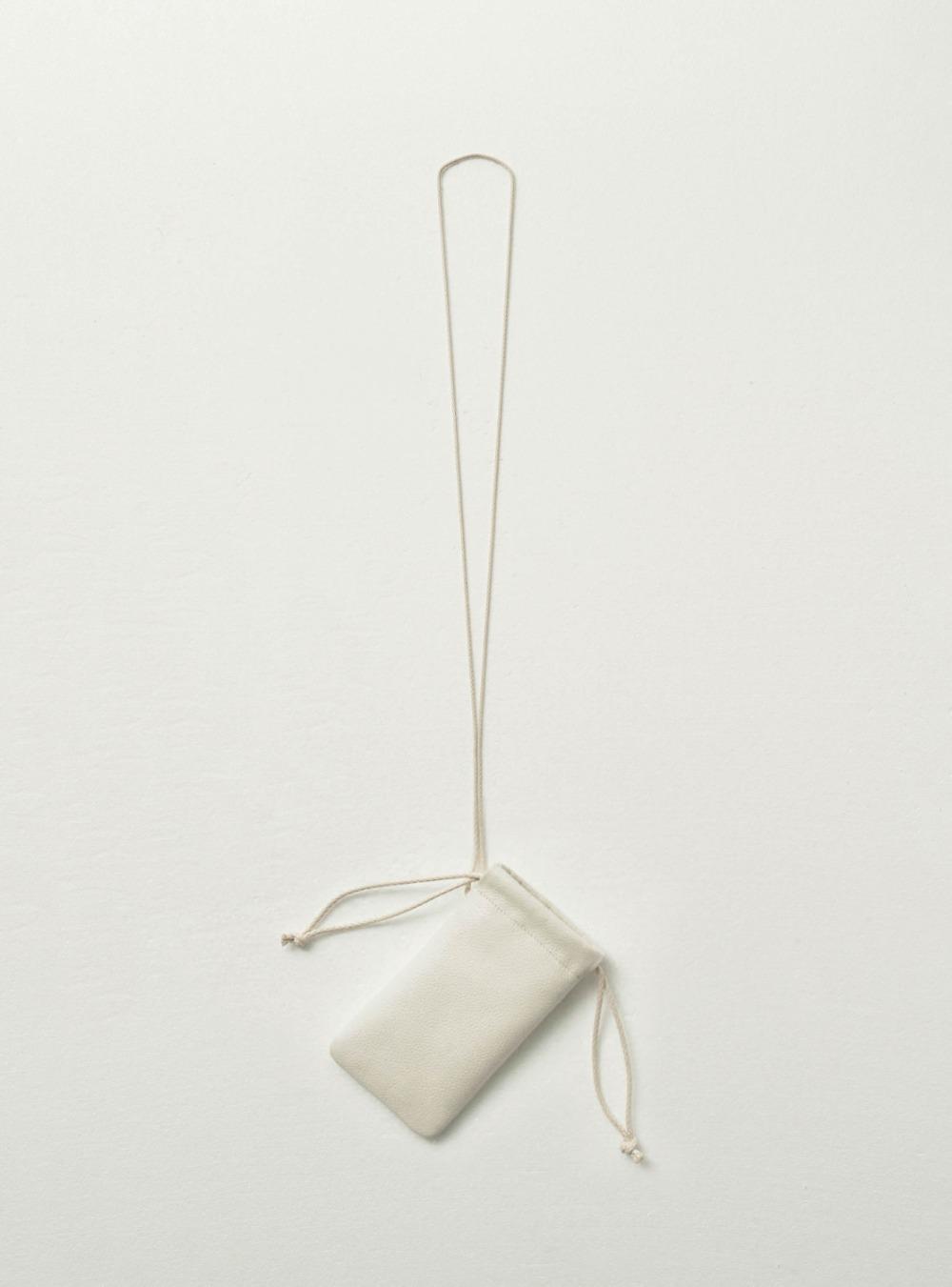 SOFT LEATHER GLASSES CASE - IVORY