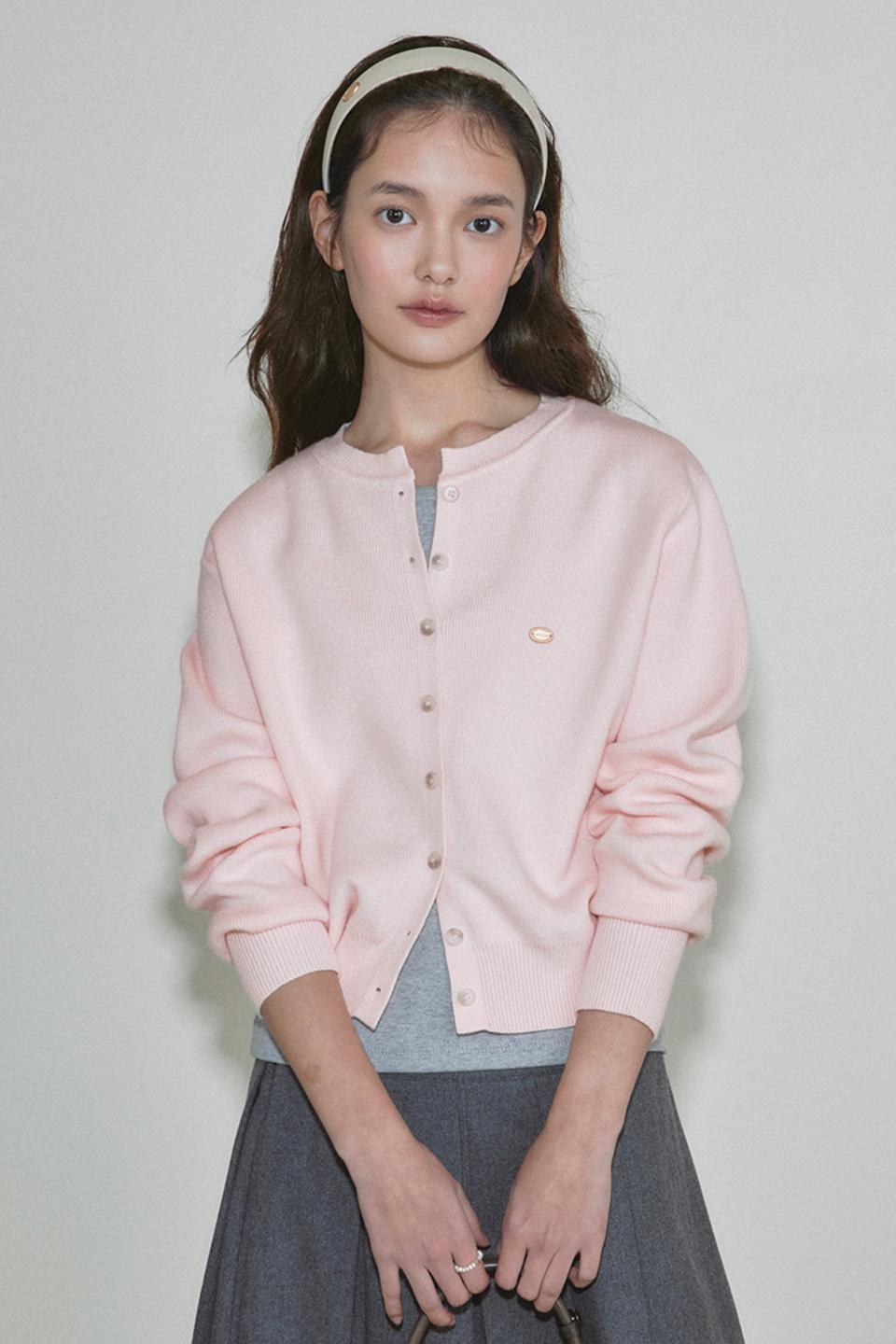 [Woman]에센셜 라운드 니트 가디건_Baby pink