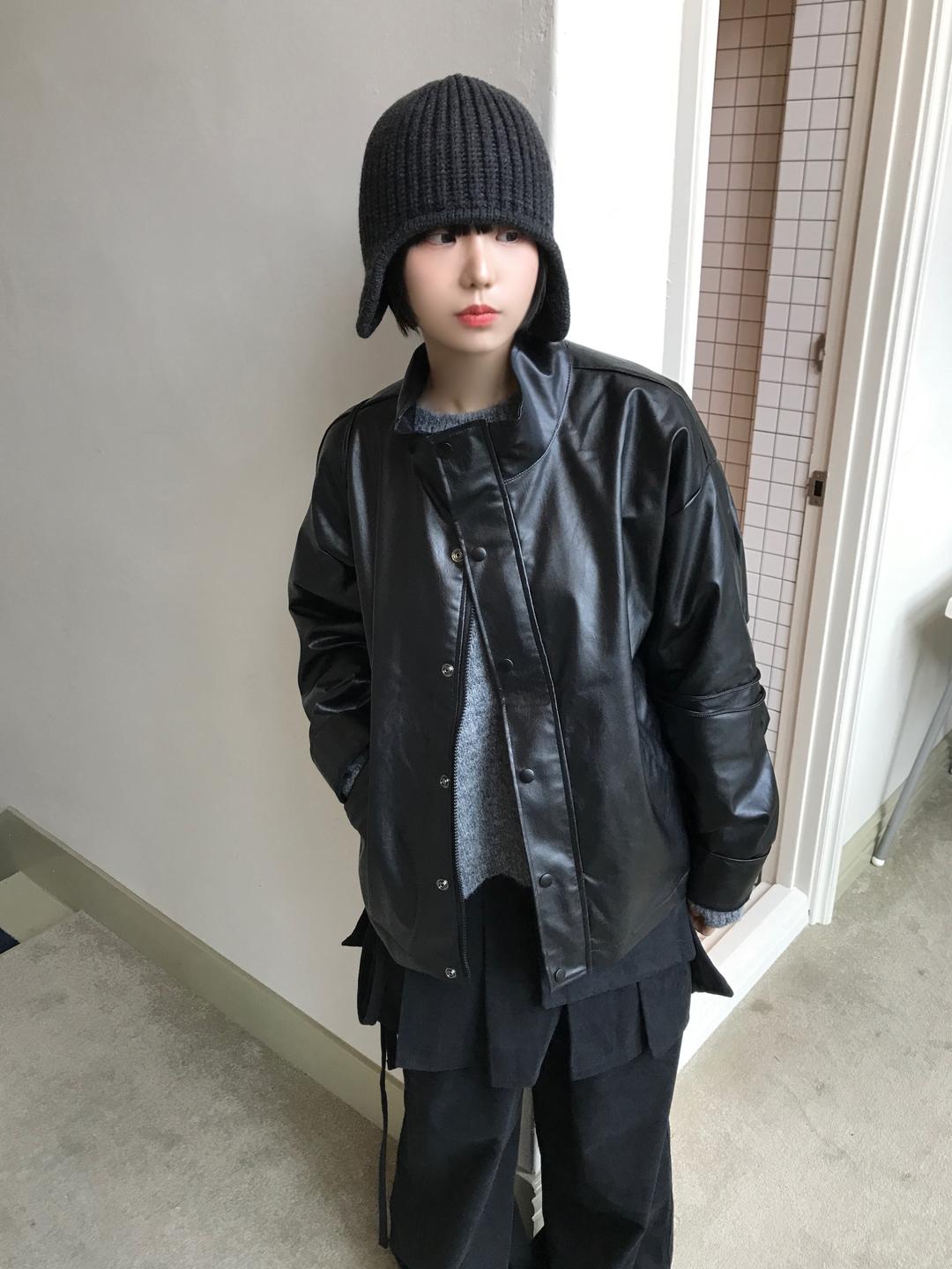 BUTTON LEATHER JK (BLACK)